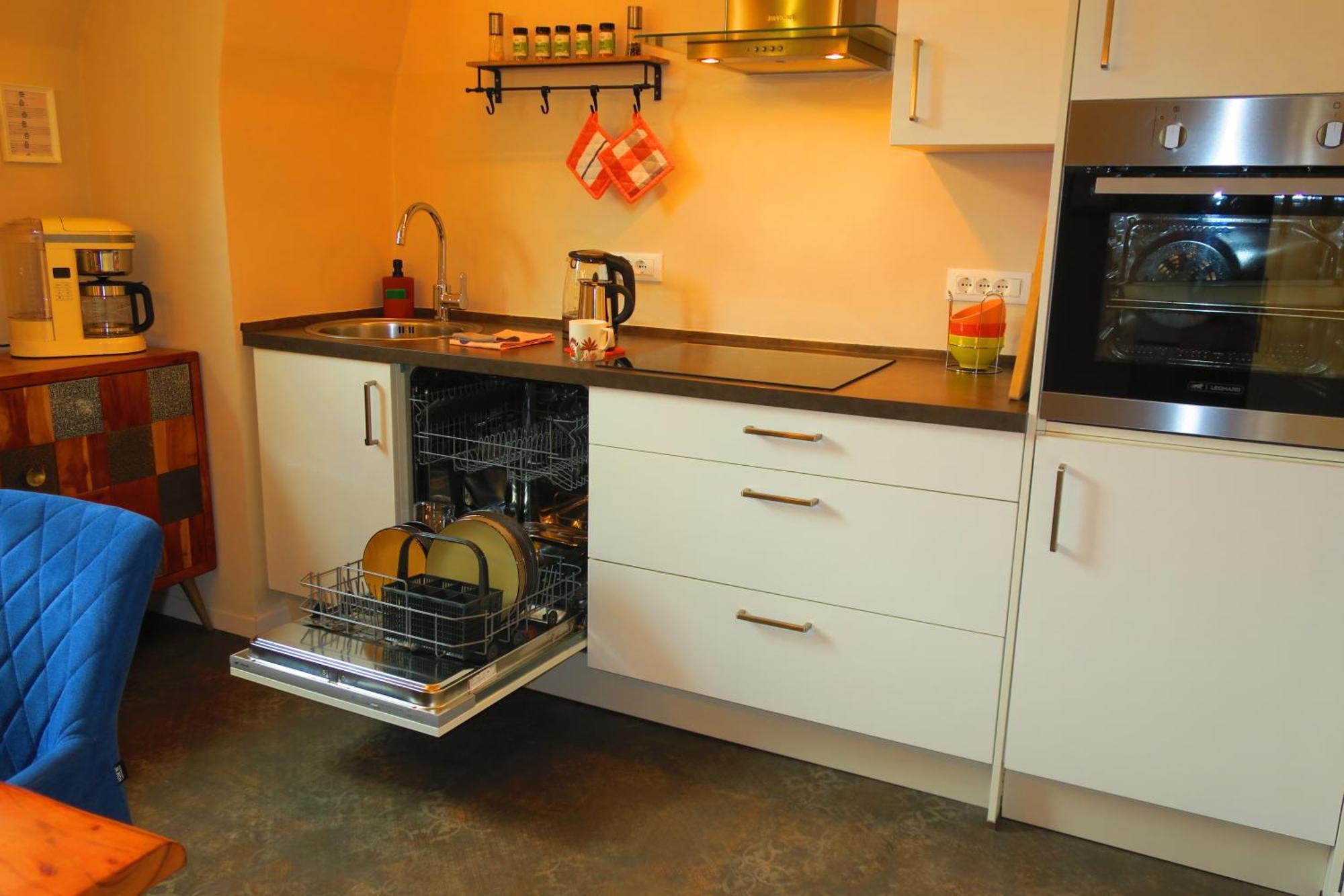 3-Zimmer-Appartement In Privatvilla, Meran Zentrum, Kostenloser Parkplatz Mit Gaestekarte Zewnętrze zdjęcie